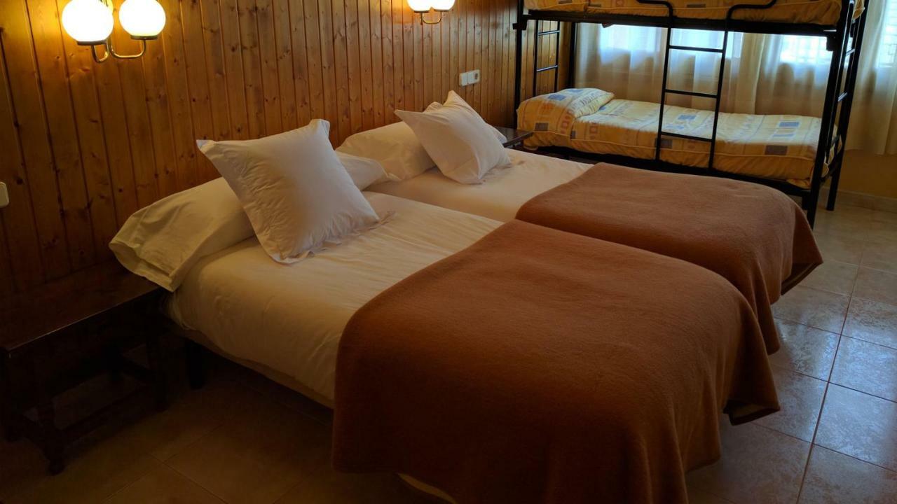 Hostal Talabart レス エクステリア 写真