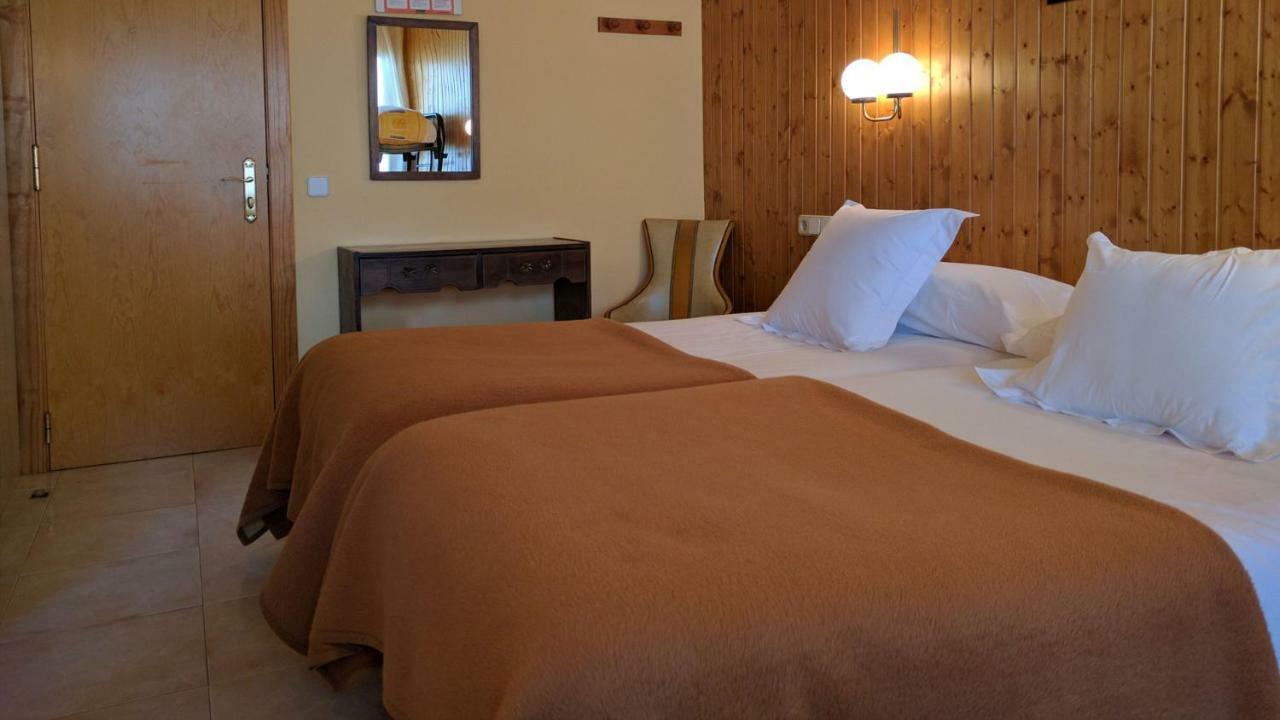 Hostal Talabart レス エクステリア 写真